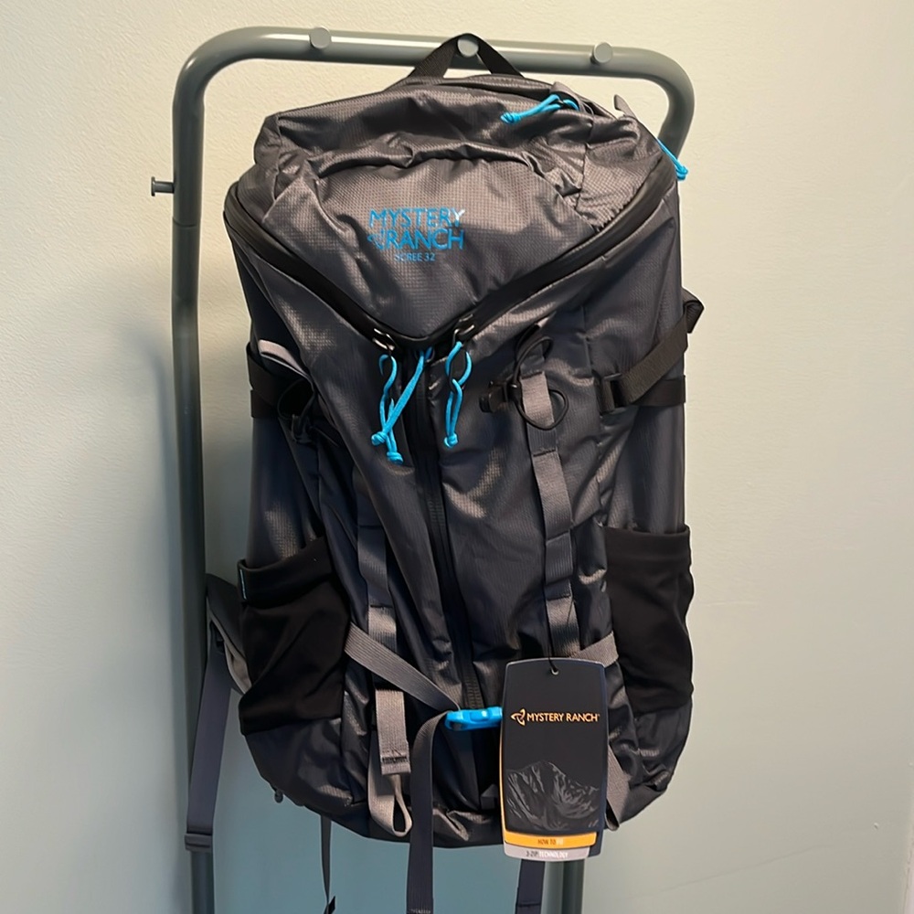 NWT Mystery Ranch Scree 32L (M/L)